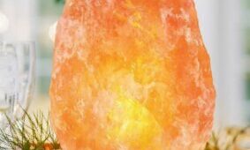 “Black Friday 2023 Guide: Best Deals on Himalayan Salt Lamps and Their Benefits”